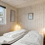 Amazing In With Sauna בית נופש *