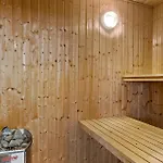 בית נופש Amazing In With Sauna בורקופ