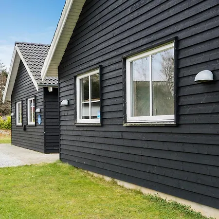 Amazing In With Sauna