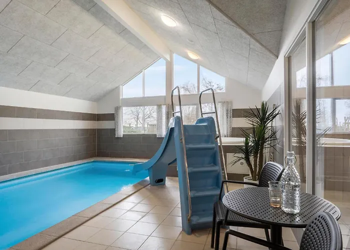 Amazing In With Sauna