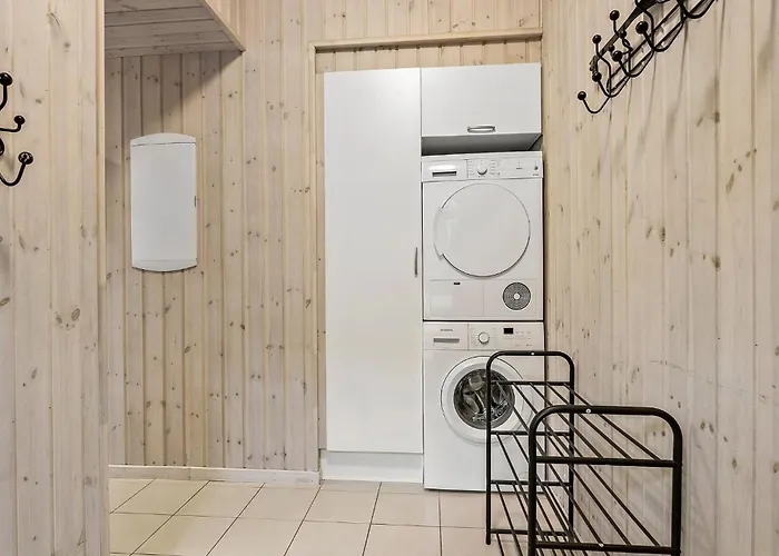 Amazing In With Sauna Feriehus *