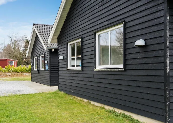 Amazing In With Sauna